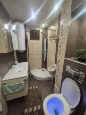 Обява Дава под наем 3-СТАЕН,град Плевен, Широк център>