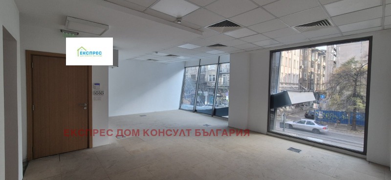 Под наем ОФИС, град София, Център • 870 € / 1701.57 лв. • 96534254 1 — Holmes.bg Под наем ОФИС, град София, Център • 870 € / 1701.57 лв. • 96534254 1