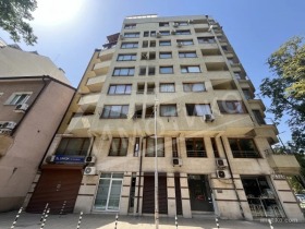 Дава под наем Офис, град София