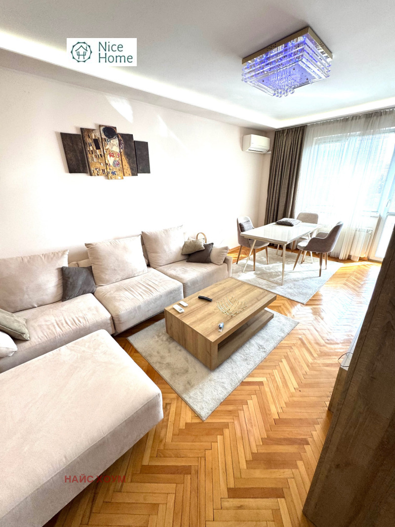 Под наем 2-СТАЕН, град София, Гоце Делчев • 650 € / 1271.29 лв. • 84525094 1 — Holmes.bg Под наем 2-СТАЕН, град София, Гоце Делчев • 650 € / 1271.29 лв. • 84525094 1