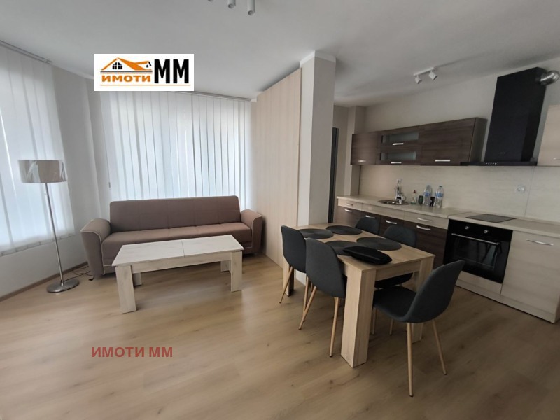 Под наем 3-СТАЕН, град Пловдив, Каменица 1 • 600 € / 1173.50 лв. • 44095317 1 — Holmes.bg Под наем 3-СТАЕН, град Пловдив, Каменица 1 • 600 € / 1173.50 лв. • 44095317 1