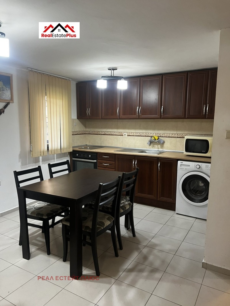 Под наем 3-СТАЕН, град Плевен, Мара Денчева • 300 € • 40266964 1 — Holmes.bg Под наем 3-СТАЕН, град Плевен, Мара Денчева • 300 € • 40266964 1