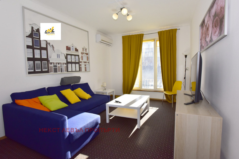 Под наем 3-СТАЕН, град София, Център • 860 € / 1682.01 лв. • 60864322 1 — Holmes.bg Под наем 3-СТАЕН, град София, Център • 860 € / 1682.01 лв. • 60864322 1