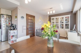 4-СТАЕН, 173 m2 - Holmes.bg 4-СТАЕН, 173 m2