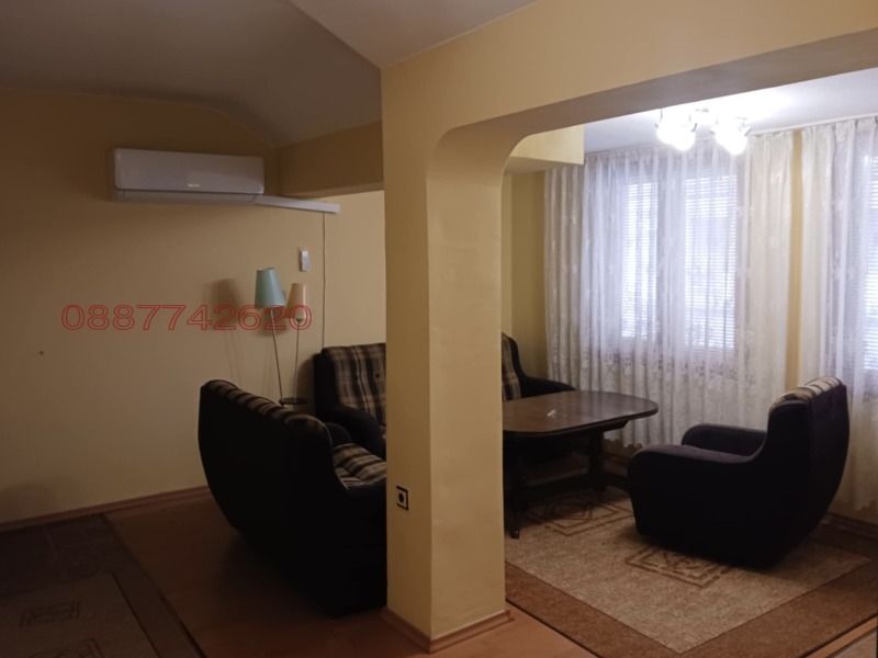 Под наем 3-СТАЕН, град Варна, Център • 450 € • 47492091 1 — Holmes.bg Под наем 3-СТАЕН, град Варна, Център • 450 € • 47492091 1