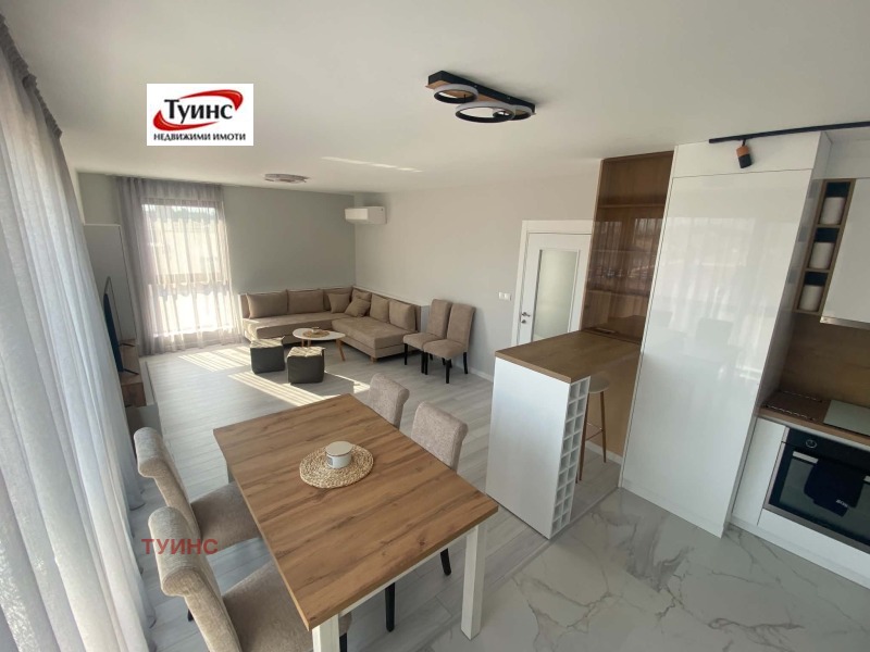 Под наем 3-СТАЕН, град Пловдив, Коматево • 650 € / 1271.29 лв. • 57793388 1 — Holmes.bg Под наем 3-СТАЕН, град Пловдив, Коматево • 650 € / 1271.29 лв. • 57793388 1