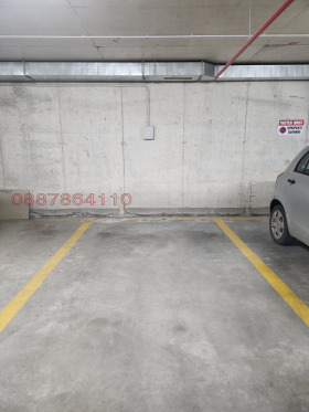 ГАРАЖ, ПАРКОМЯСТО, 16 m2 - Holmes.bg ГАРАЖ, ПАРКОМЯСТО, 16 m2