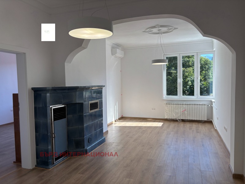 Под наем ОФИС, град София, Център • 1950 € • 25732795 1 — Holmes.bg Под наем ОФИС, град София, Център • 1950 € • 25732795 1