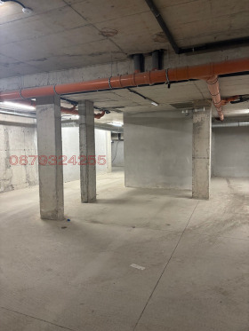 ГАРАЖ, ПАРКОМЯСТО, 15 m2 - Holmes.bg ГАРАЖ, ПАРКОМЯСТО, 15 m2
