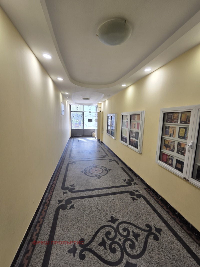 Под наем ОФИС, град София, Център • 2000 € • 27689797 1 — Holmes.bg Под наем ОФИС, град София, Център • 2000 € • 27689797 1