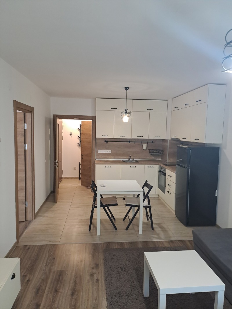 Под наем 2-СТАЕН, град София, Левски Г • 550 € / 1075.71 лв. • 24726616 1 — Holmes.bg Под наем 2-СТАЕН, град София, Левски Г • 550 € / 1075.71 лв. • 24726616 1