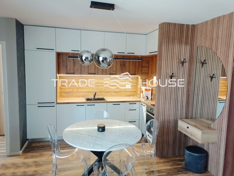 Под наем 2-СТАЕН, град Пловдив, Център • 600 € / 1173.50 лв. • 52107884 1 — Holmes.bg Под наем 2-СТАЕН, град Пловдив, Център • 600 € / 1173.50 лв. • 52107884 1