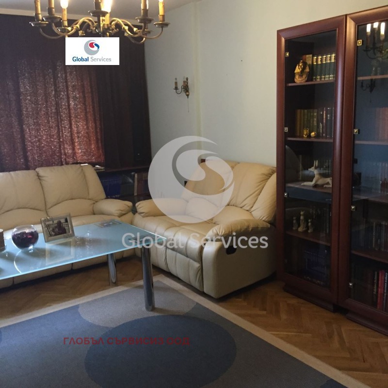 Под наем 3-СТАЕН, град София, Зона Б-5 • 750 € / 1466.87 лв. • 57707989 1 — Holmes.bg Под наем 3-СТАЕН, град София, Зона Б-5 • 750 € / 1466.87 лв. • 57707989 1