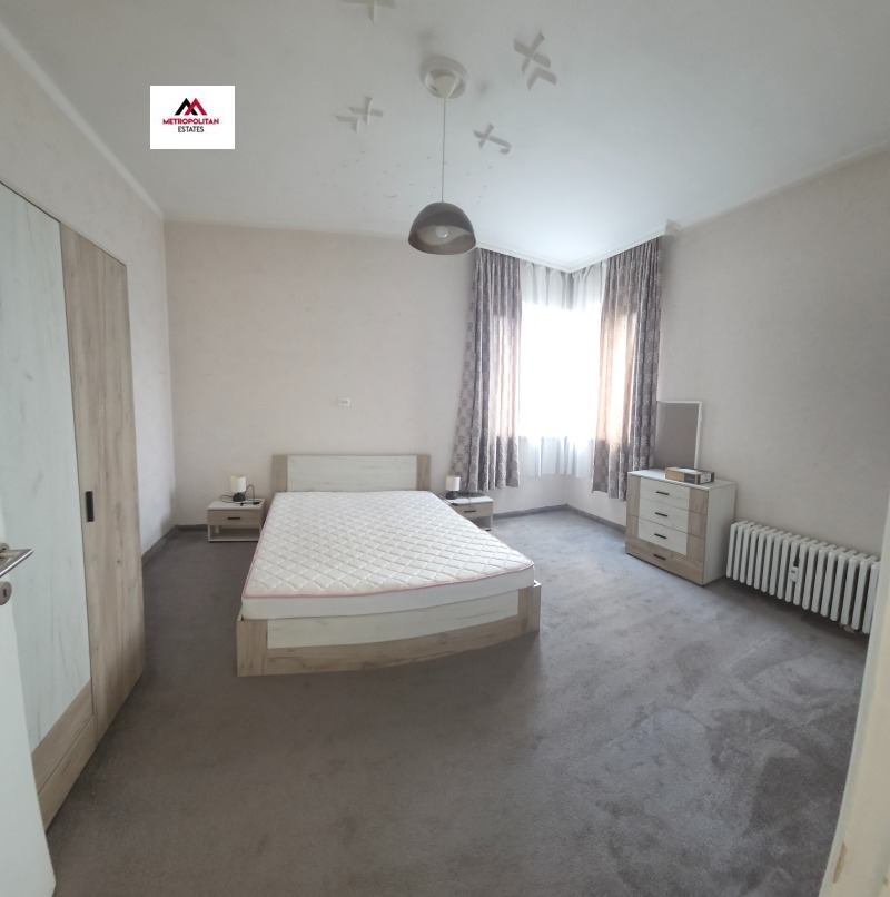 Под наем 3-СТАЕН, град София, Център • 800 € / 1564.66 лв. • 93085211 1 — Holmes.bg Под наем 3-СТАЕН, град София, Център • 800 € / 1564.66 лв. • 93085211 1