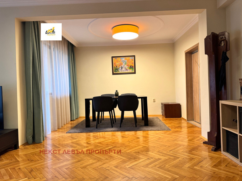 Под наем 3-СТАЕН, град София, Лозенец • 1100 € • 60657522 1 — Holmes.bg Под наем 3-СТАЕН, град София, Лозенец • 1100 € • 60657522 1