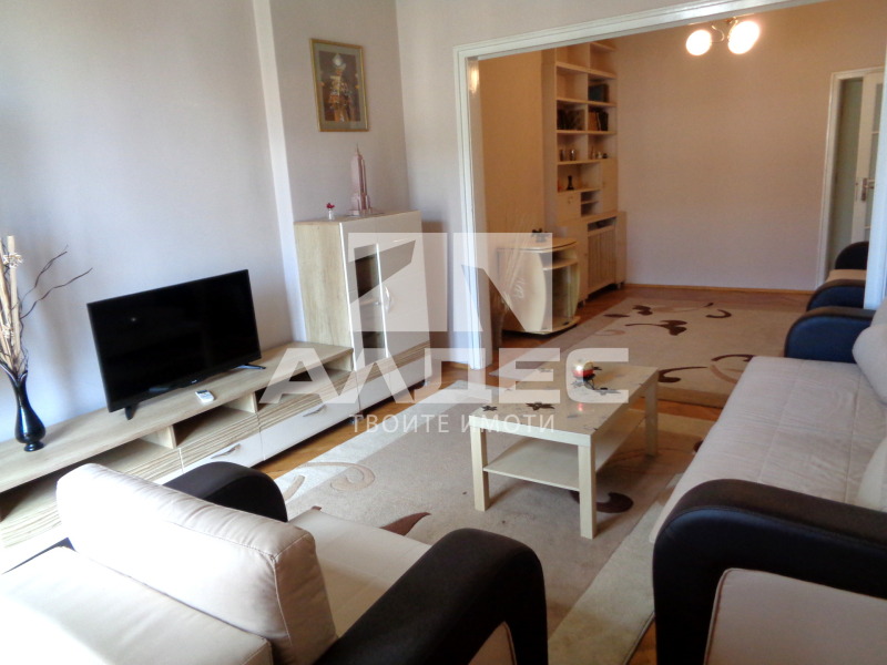 Под наем 2-СТАЕН, град София, Център • 1200 € / 2347.00 лв. • 26903325 1 — Holmes.bg Под наем 2-СТАЕН, град София, Център • 1200 € / 2347.00 лв. • 26903325 1