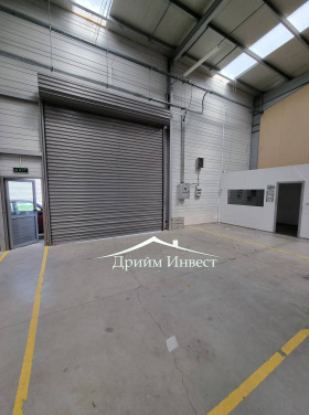 СКЛАД, 390 m2 - Holmes.bg СКЛАД, 390 m2