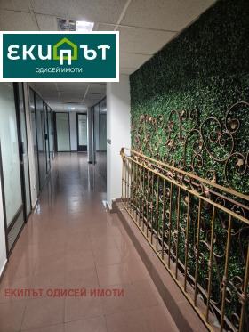 Обява Дава под наем ОФИС,град Варна, Център