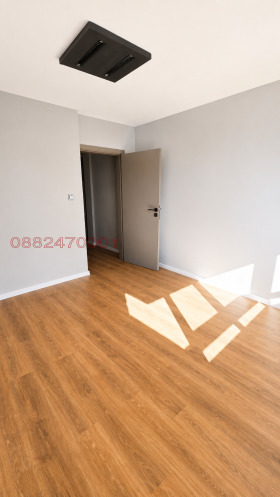 ОФИС, 20 m2 - Holmes.bg ОФИС, 20 m2