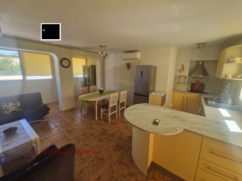 Под наем 3-СТАЕН, град Варна, Център • 680 € • 36077870 1 — Holmes.bg Под наем 3-СТАЕН, град Варна, Център • 680 € • 36077870 1