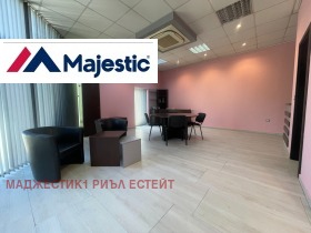 ОФИС, 107 m2 - Holmes.bg ОФИС, 107 m2