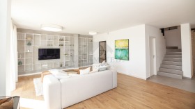 Обява Дава под наем КЪЩА,град София, Симеоново