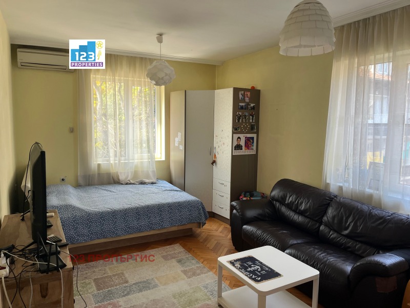 Под наем 3-СТАЕН, град София, Лозенец • 770 € • 79610275 1 — Holmes.bg Под наем 3-СТАЕН, град София, Лозенец • 770 € • 79610275 1