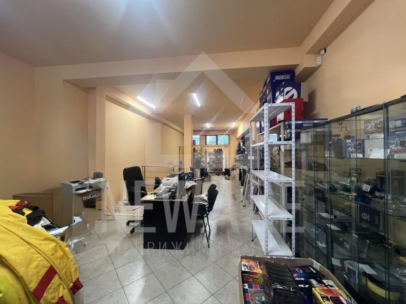 Под наем МАГАЗИН, град Варна, Левски 1 • 700 € / 1369.08 лв. • 43005456 1 — Holmes.bg Под наем МАГАЗИН, град Варна, Левски 1 • 700 € / 1369.08 лв. • 43005456 1