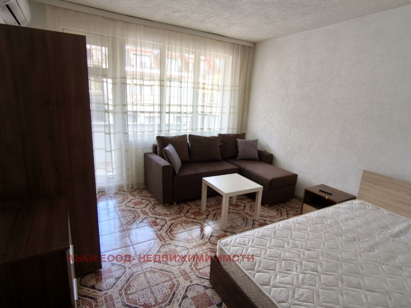 Под наем 2-СТАЕН, град София, Зона Б-5-3 • 520 € / 1017.03 лв. • 91636473 1 — Holmes.bg Под наем 2-СТАЕН, град София, Зона Б-5-3 • 520 € / 1017.03 лв. • 91636473 1