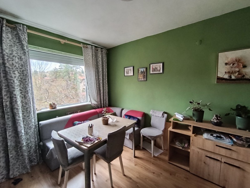 Под наем 2-СТАЕН, град София, гр. Банкя • 850 лв. / 434.60 € • 43718199 1 — Holmes.bg Под наем 2-СТАЕН, град София, гр. Банкя • 850 лв. / 434.60 € • 43718199 1