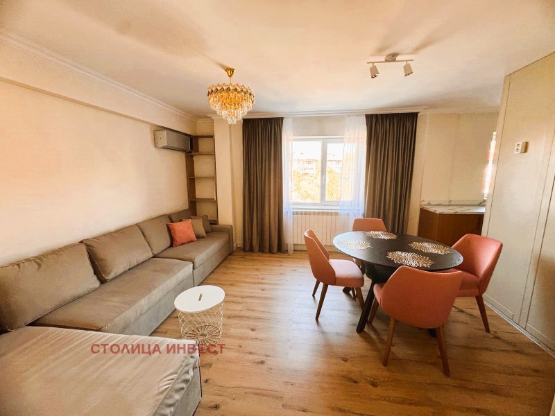 Под наем 3-СТАЕН, град Русе, Център • 1500 лв. / 766.94 € • 61417907 1 — Holmes.bg Под наем 3-СТАЕН, град Русе, Център • 1500 лв. / 766.94 € • 61417907 1