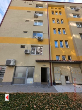 ОФИС, 56 m2 - Holmes.bg ОФИС, 56 m2