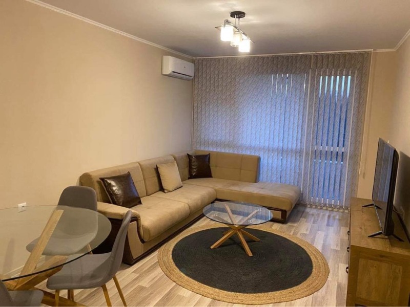 Под наем 2-СТАЕН, град Пловдив, Христо Смирненски • 500 € / 977.91 лв. • 78626848 1 — Holmes.bg Под наем 2-СТАЕН, град Пловдив, Христо Смирненски • 500 € / 977.91 лв. • 78626848 1