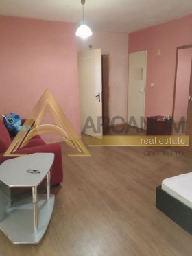 1-СТАЕН, 40 m2 - Holmes.bg 1-СТАЕН, 40 m2