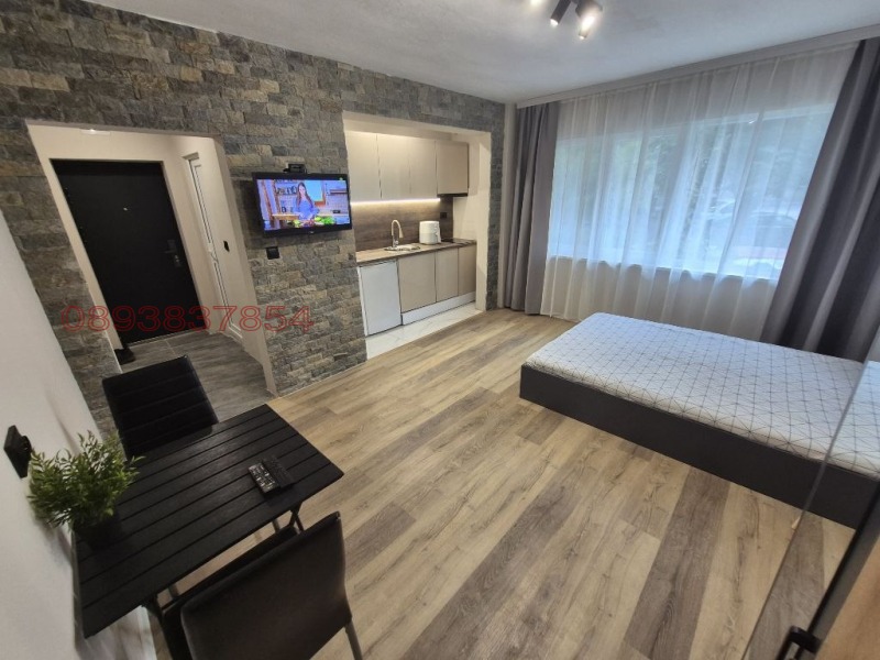 Под наем 1-СТАЕН, град Шумен, Добруджански • 270 € / 528.07 лв. • 94522424 1 — Holmes.bg Под наем 1-СТАЕН, град Шумен, Добруджански • 270 € / 528.07 лв. • 94522424 1