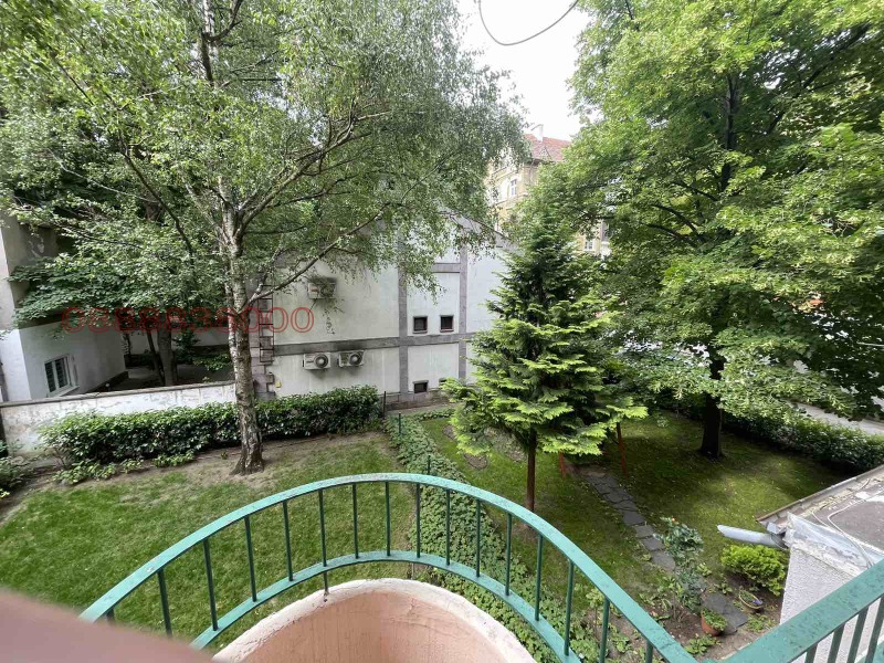 Под наем 2-СТАЕН, град София, Център • 650 € / 1271.29 лв. • 41690545 1 — Holmes.bg Под наем 2-СТАЕН, град София, Център • 650 € / 1271.29 лв. • 41690545 1