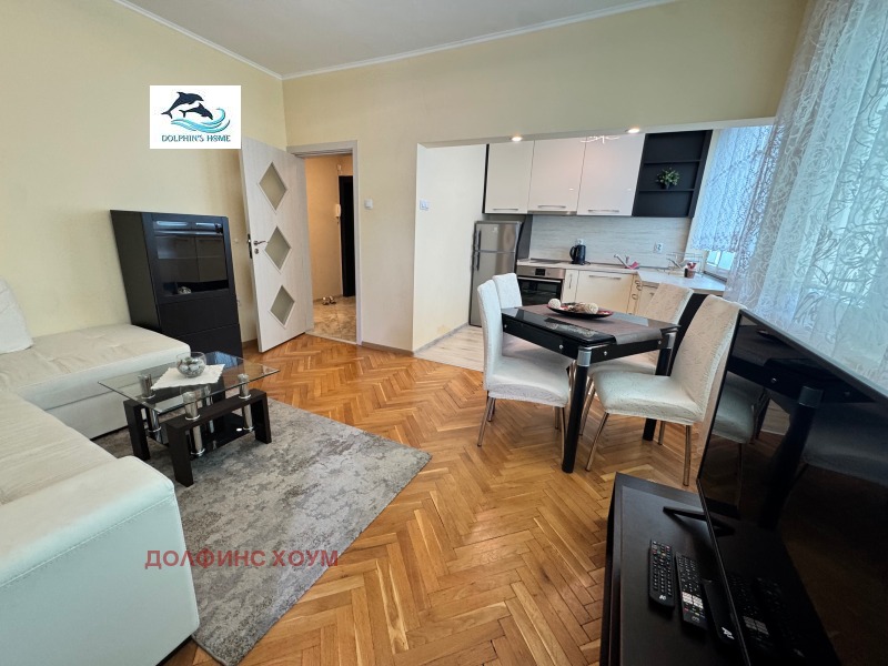 Под наем 3-СТАЕН, град Варна, ВИНС-Червен площад • 820 € • 28638824 1 — Holmes.bg Под наем 3-СТАЕН, град Варна, ВИНС-Червен площад • 820 € • 28638824 1