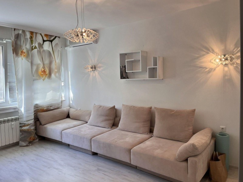 Под наем 2-СТАЕН, град София, Център • 750 € / 1466.87 лв. • 85812523 1 — Holmes.bg Под наем 2-СТАЕН, град София, Център • 750 € / 1466.87 лв. • 85812523 1