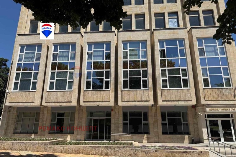 Под наем МАГАЗИН, град Шумен, Център • 5500 € / 10757.07 лв. • 21519867 1 — Holmes.bg Под наем МАГАЗИН, град Шумен, Център • 5500 € / 10757.07 лв. • 21519867 1