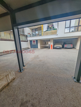 ГАРАЖ, ПАРКОМЯСТО, 11 m2 - Holmes.bg ГАРАЖ, ПАРКОМЯСТО, 11 m2
