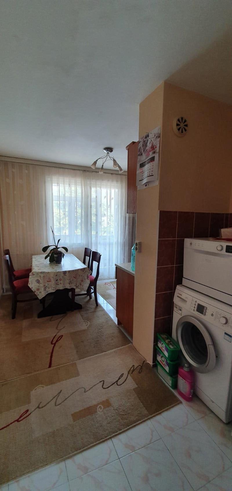 Под наем 3-СТАЕН, град София, Дружба 1 • 1300 лв. / 664.68 € • 20717672 1 — Holmes.bg Под наем 3-СТАЕН, град София, Дружба 1 • 1300 лв. / 664.68 € • 20717672 1