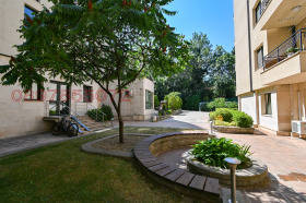 Дава под наем 3-стаен, град София