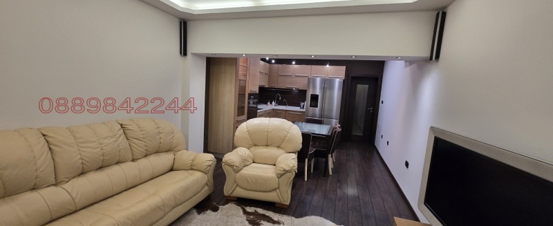 Под наем 3-СТАЕН, град Варна, Център • 900 € / 1760.25 лв. • 65489386 1 — Holmes.bg Под наем 3-СТАЕН, град Варна, Център • 900 € / 1760.25 лв. • 65489386 1