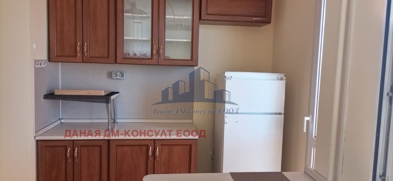 Под наем 2-СТАЕН, град Шумен, Добруджански • 280 € • 89705910 1 — Holmes.bg Под наем 2-СТАЕН, град Шумен, Добруджански • 280 € • 89705910 1