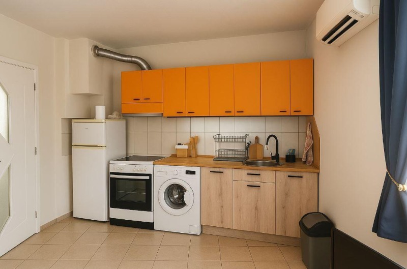 Под наем 3-СТАЕН, град Варна, Център • 550 € / 1075.71 лв. • 13288371 1 — Holmes.bg Под наем 3-СТАЕН, град Варна, Център • 550 € / 1075.71 лв. • 13288371 1