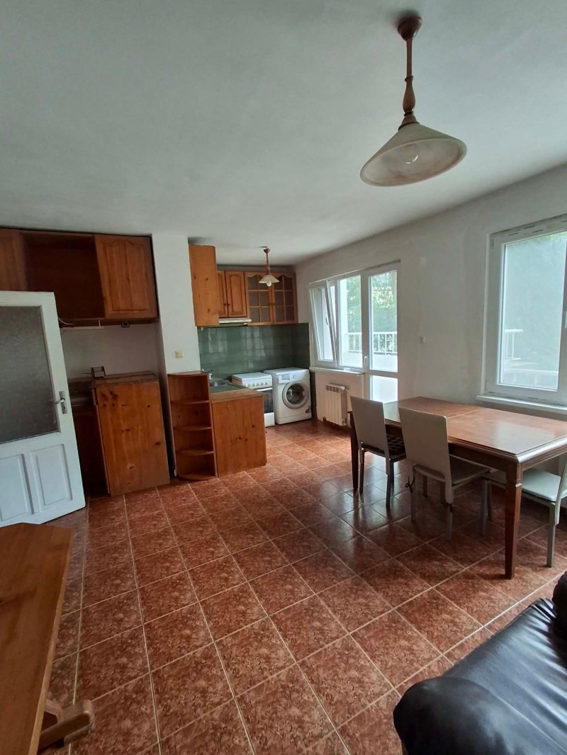 Под наем 3-СТАЕН, град София, Стрелбище • 700 € • 57768865 1 — Holmes.bg Под наем 3-СТАЕН, град София, Стрелбище • 700 € • 57768865 1
