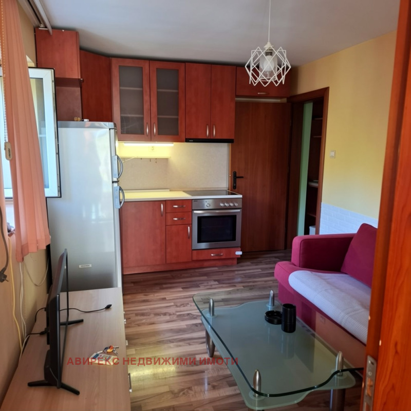 Под наем 2-СТАЕН, град Пловдив, Кючук Париж • 290 € / 567.19 лв. • 72085018 1 — Holmes.bg Под наем 2-СТАЕН, град Пловдив, Кючук Париж • 290 € / 567.19 лв. • 72085018 1