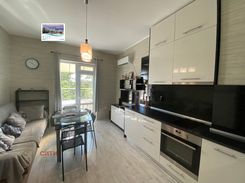 Под наем 3-СТАЕН, град Пловдив, Каменица 1 • 500 € • 41865300 1 — Holmes.bg Под наем 3-СТАЕН, град Пловдив, Каменица 1 • 500 € • 41865300 1