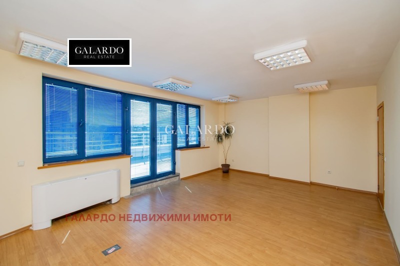 Под наем ОФИС, град София, Център • 1100 € / 2151.41 лв. • 48866538 1 — Holmes.bg Под наем ОФИС, град София, Център • 1100 € / 2151.41 лв. • 48866538 1