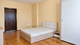 Обява Дава под наем 4-СТАЕН,град София, Център>